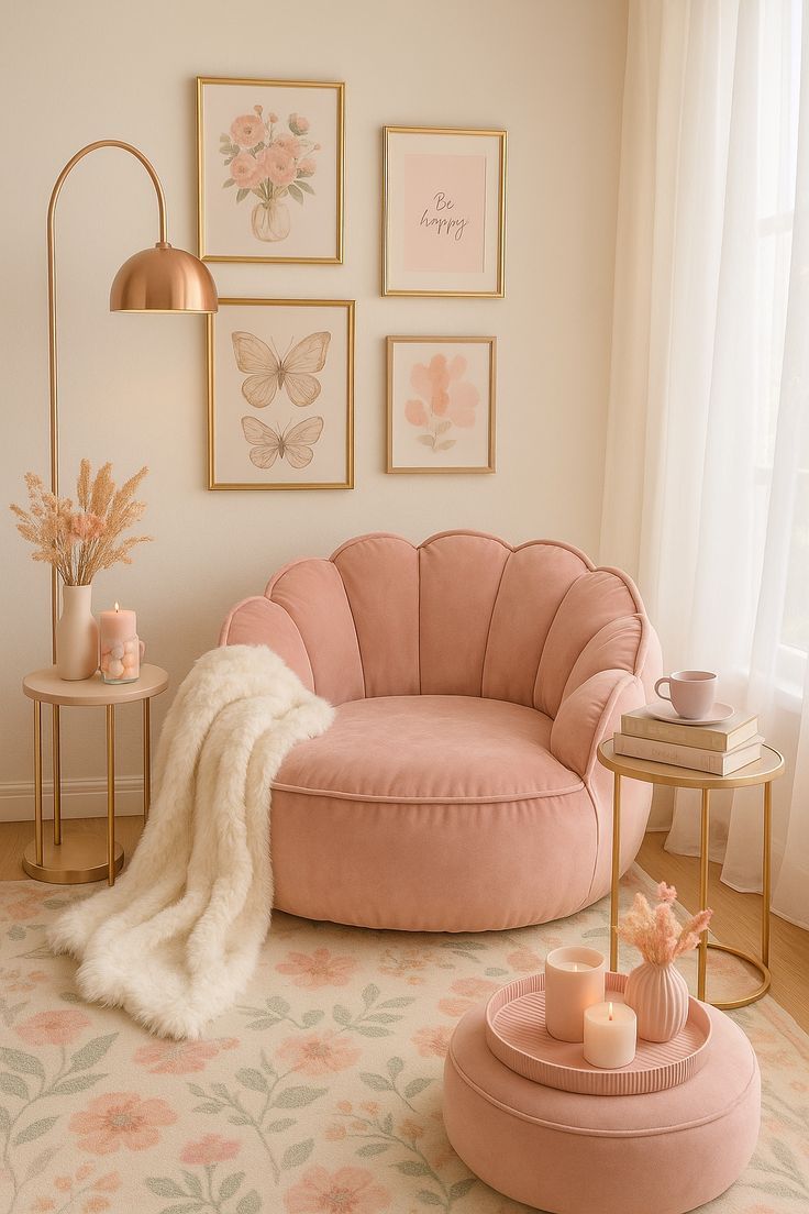 OnlyPink interior design — pink chair